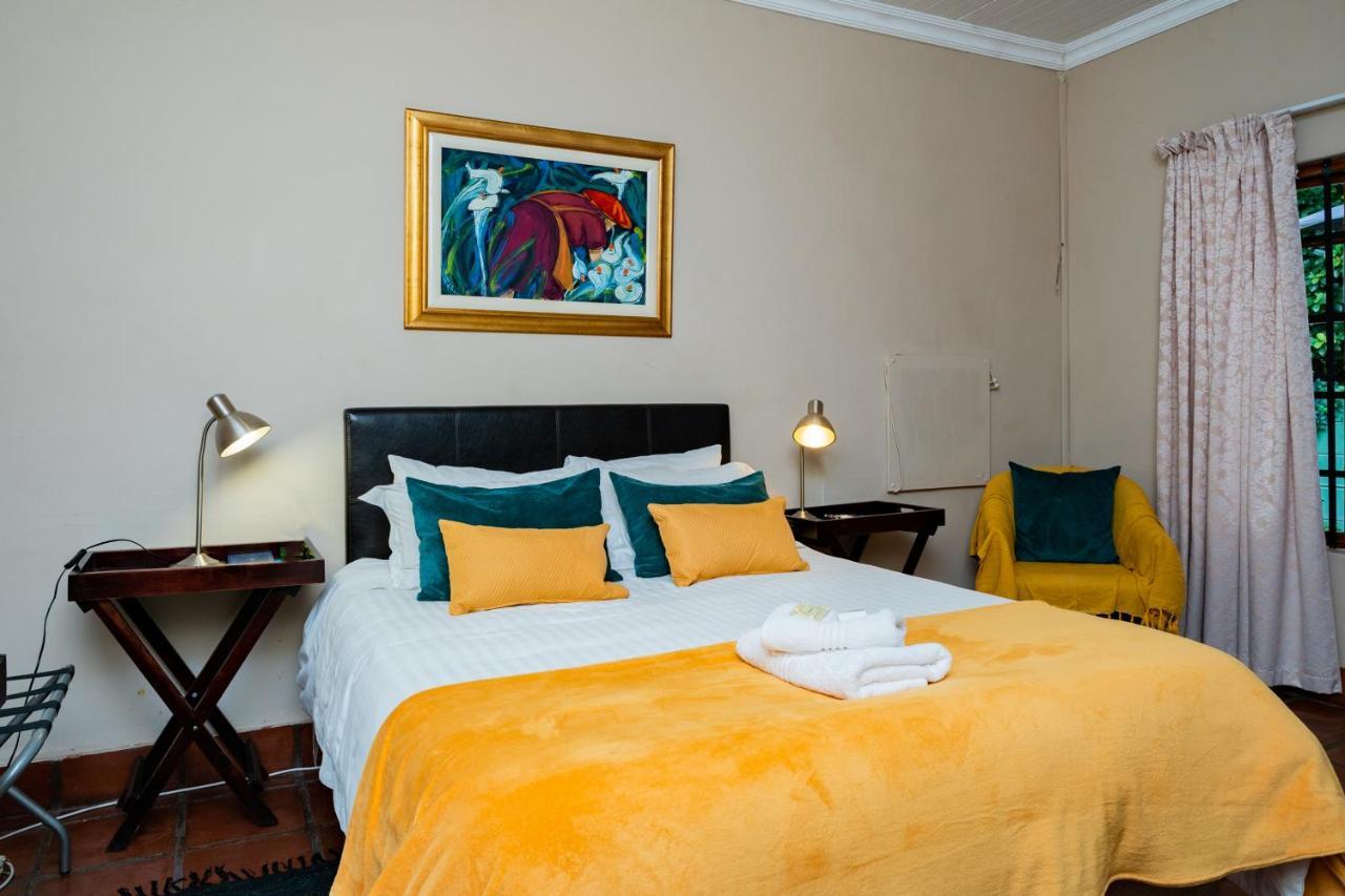 Riverbank Lodge Upington Exteriör bild